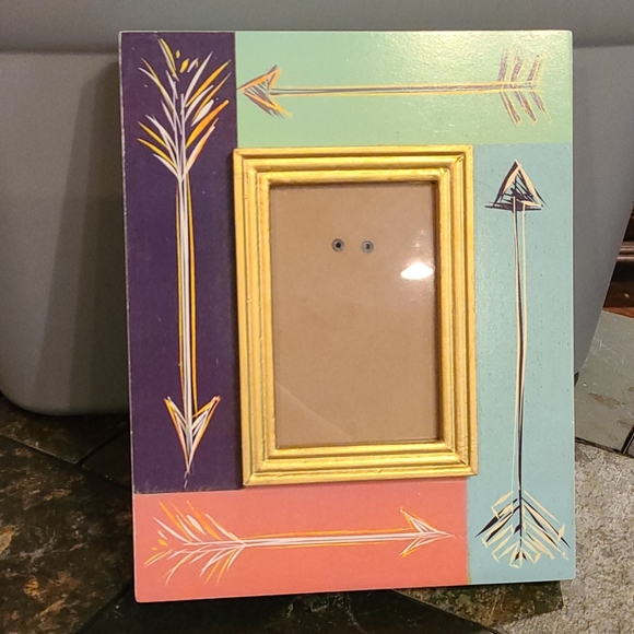 Hobby Lobby Other - 11.75 x 9.5 x 1.25 southwest, arrows, photo fram